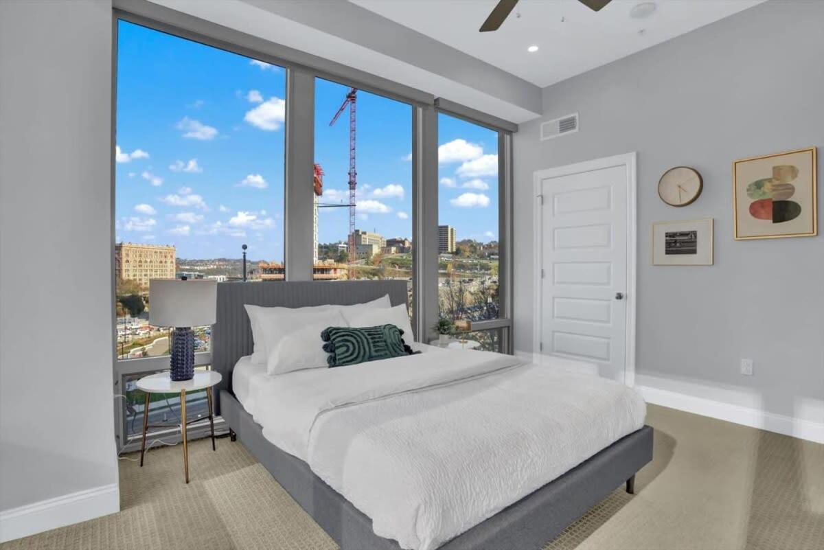 Cozysuites Spacious 2Br, Ppg Paints Arena, Pitts Pittsburgh Exterior photo